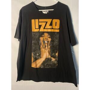 Lizzo Shirt Black Hip Hop Rap Music Graphic Crew Neck Short Sleeve Men's 2XL